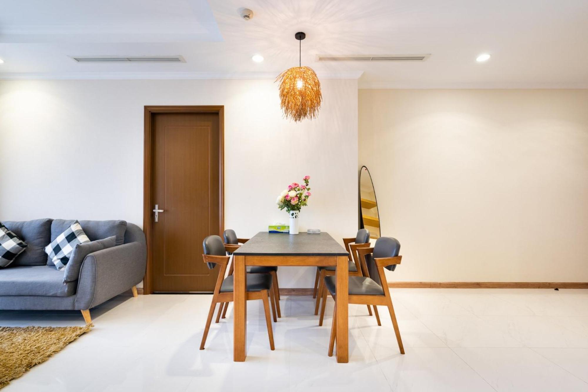 Apartment Vinhomes Park